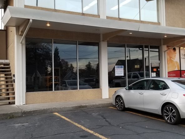 Stayton Plaza: 147 West Washington Street, Stayton, OR 97383